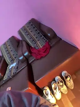 Hellen 111 online show from 02.07.25