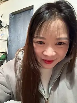 Hellen 111 online show from 11.24.25