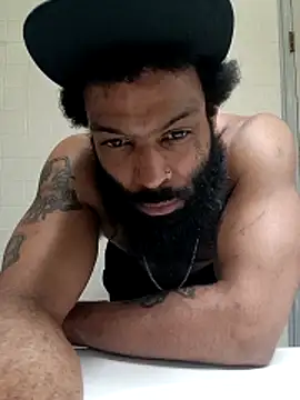 Snapshot of T92bbc chatting on 04.04.26 T92bbc online show from 04.04.26