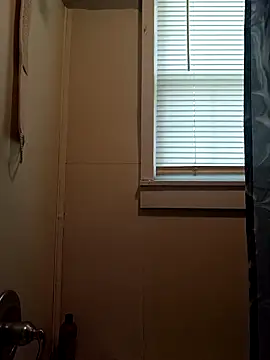 Snapshot of T92bbc chatting on 04.05.26 T92bbc online show from 04.05.26