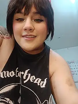 ItsNaiixa online show from 07.24.26