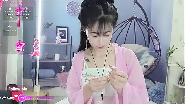 Lisa-s online show from 02.06.25