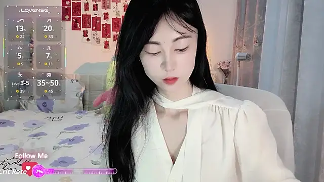 Lisa-s online show from 12.23.25