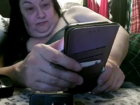 WHITEDAROSE online show from 03.18.25