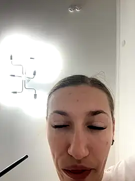 KateRedgar online show from 11.09.25