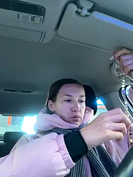 KateRedgar online show from 11.30.25