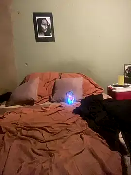 Moorella1 online show from 12.13.25