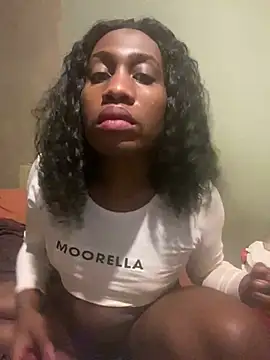 Snapshot of Moorella1 chatting on 03.04.26 Moorella1 online show from 03.04.26