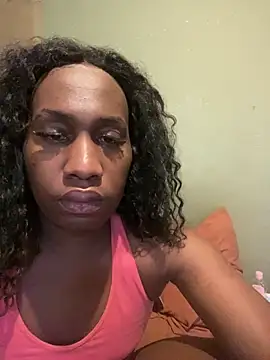 Snapshot of Moorella1 chatting on 03.13.26 Moorella1 online show from 03.13.26