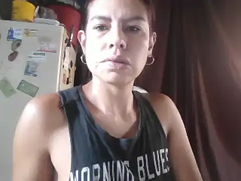 Snapshot of Alanagracia chatting on 02.22.25 Alanagracia online show from 02.22.25