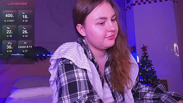 Mia  Peach online show from 12.27.24