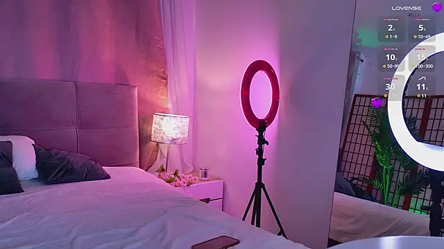 Mia  Peach online show from 01.16.25