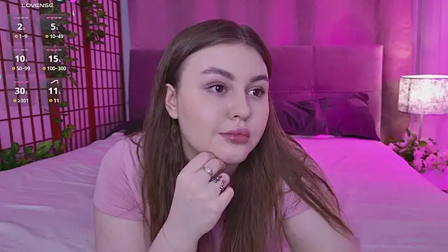 Mia  Peach online show from 02.20.25