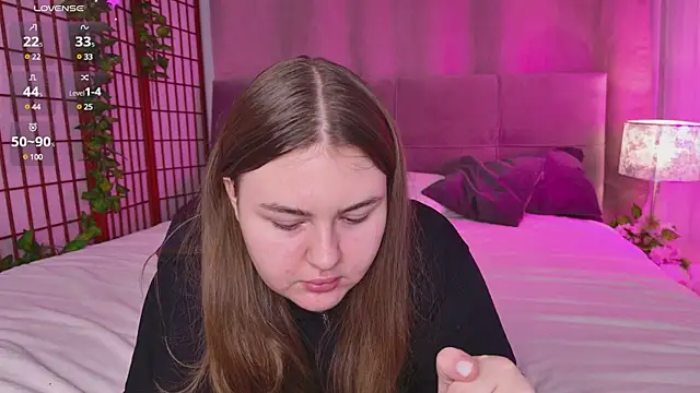 Mia  Peach online show from 02.21.25