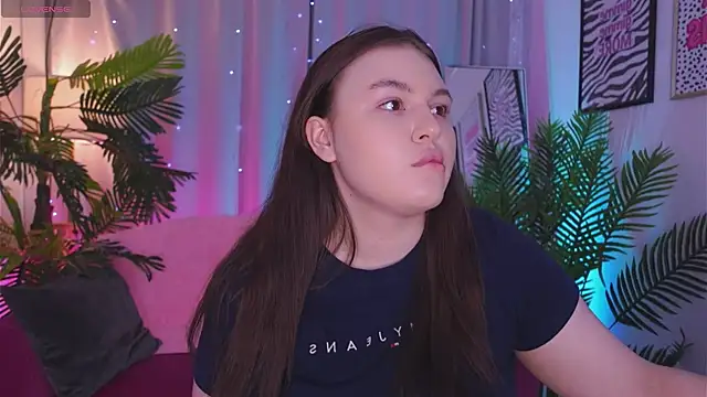 Mia  Peach online show from 03.11.25