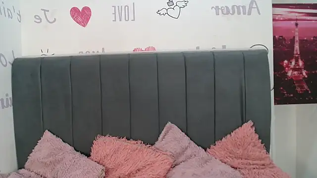 KittyBrookex online show from 12.15.25