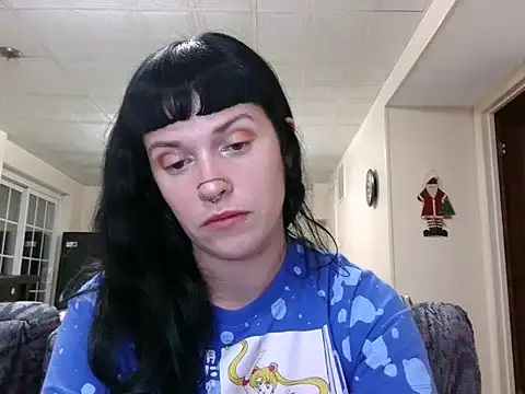 Snapshot of Marcelinegoddess chatting on 12.18.24 Marcelinegoddess online show from 12.18.24