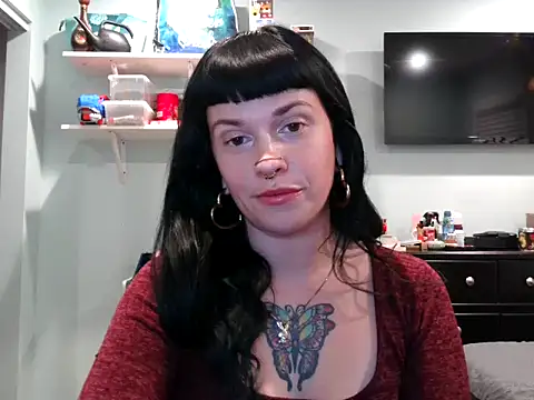 Snapshot of Marcelinegoddess chatting on 12.24.24 Marcelinegoddess online show from 12.24.24