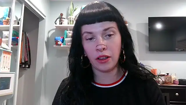 Snapshot of Marcelinegoddess chatting on 01.22.25 Marcelinegoddess online show from 01.22.25