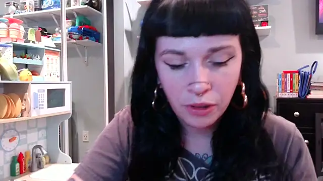 Snapshot of Marcelinegoddess chatting on 02.25.25 Marcelinegoddess online show from 02.25.25