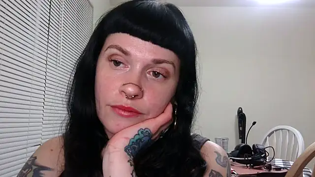 Snapshot of Marcelinegoddess chatting on 03.13.25 Marcelinegoddess online show from 03.13.25