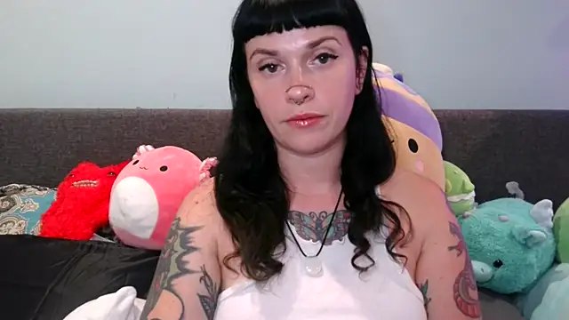 Snapshot of Marcelinegoddess chatting on 09.09.25 Marcelinegoddess online show from 09.09.25