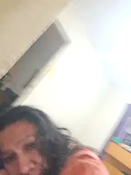 miicheele32 online show from 01.18.26