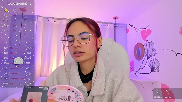 sophiecherry  online show from 12.06.24