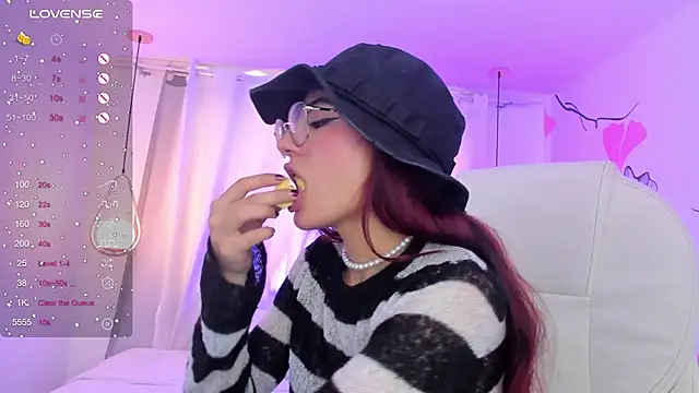 sophiecherry  online show from 12.07.24