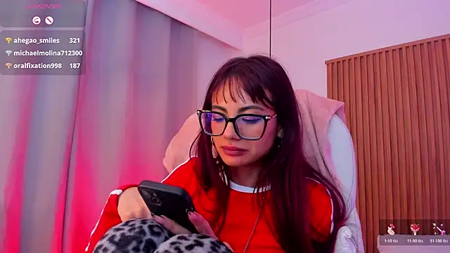 sophiecherry  online show from 11.08.25