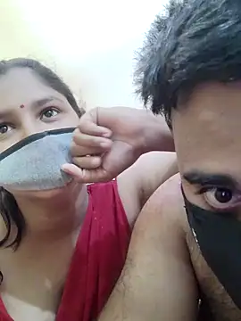 IND COUPLE1 online show from 04.13.26