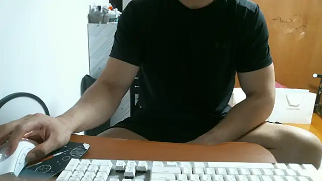 Stellan 0412 online show from 04.17.26