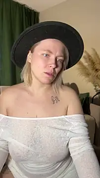 Charming Daphny online show from 04.09.26