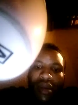 Snapshot of Dickey_sa chatting on 12.13.25 Dickey sa online show from 12.13.25