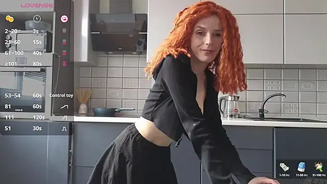 Snapshot of _LittleAngel_ chatting on 03.18.25 LittleAngel online show from 03.18.25