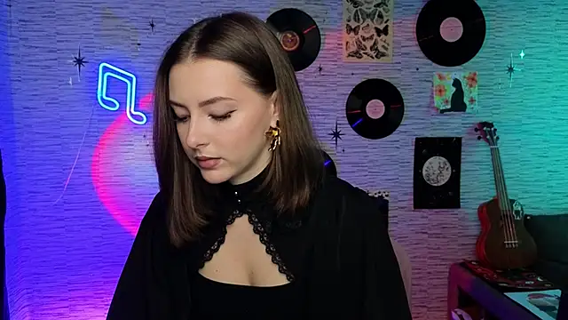 GloriaElmer online show from 12.03.24