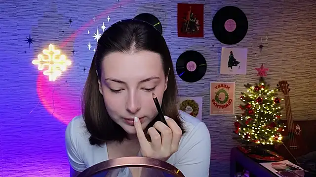 GloriaElmer online show from 01.15.25