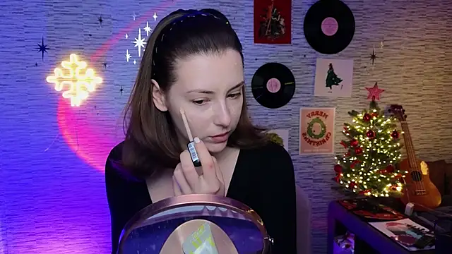 GloriaElmer online show from 01.17.25