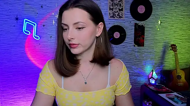GloriaElmer online show from 02.07.25