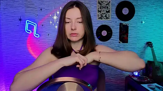 GloriaElmer online show from 02.12.25
