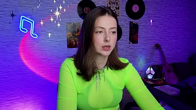 GloriaElmer online show from 03.14.25