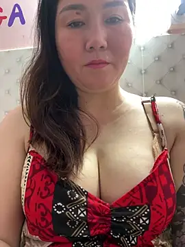 Snapshot of Ory22 chatting on 04.29.26 Ory22 online show from 04.29.26