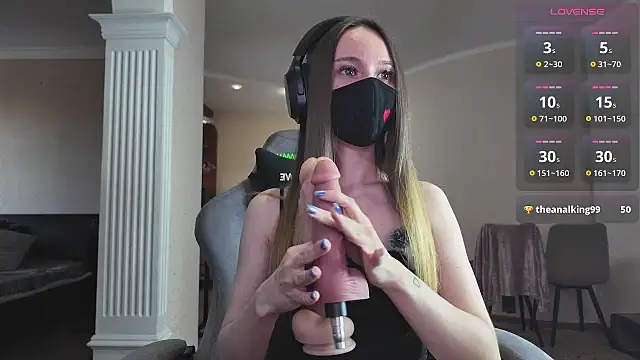 CreamAssk online show from 04.02.26