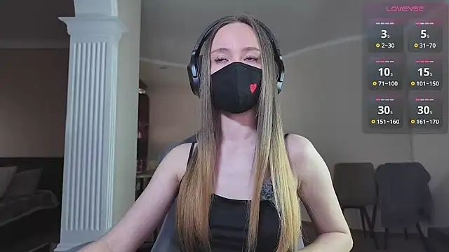 CreamAssk online show from 04.11.26