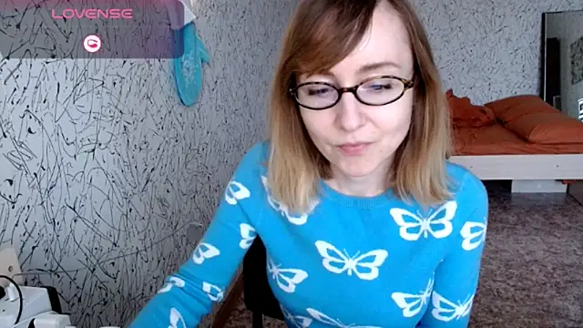 Snapshot of Athena_Richards chatting on 04.19.26 Athena Richards online show from 04.19.26