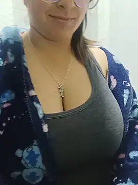 Angelinaandrade  online show from 06.20.26