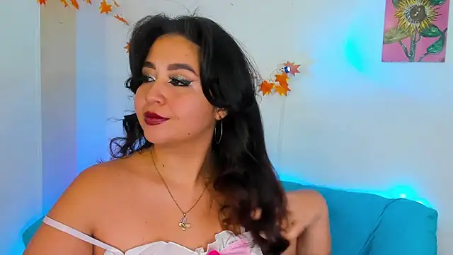 LiahDiaz online show from 12.24.24