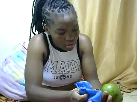 Snapshot of sexy_pesh003 chatting on 03.03.25 sexy pesh003 online show from 03.03.25