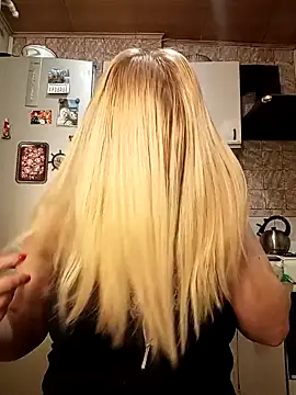 HelenaGlossX online show from 12.05.24