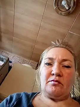 HelenaGlossX online show from 12.13.24